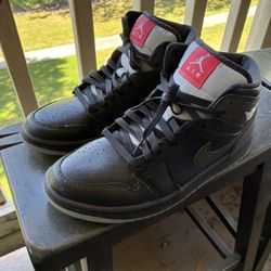 Nike Air Jordan’s ( Size 9.5)