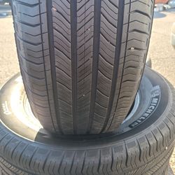 4.   255/65/18.  Michelin  Prymacy  70%