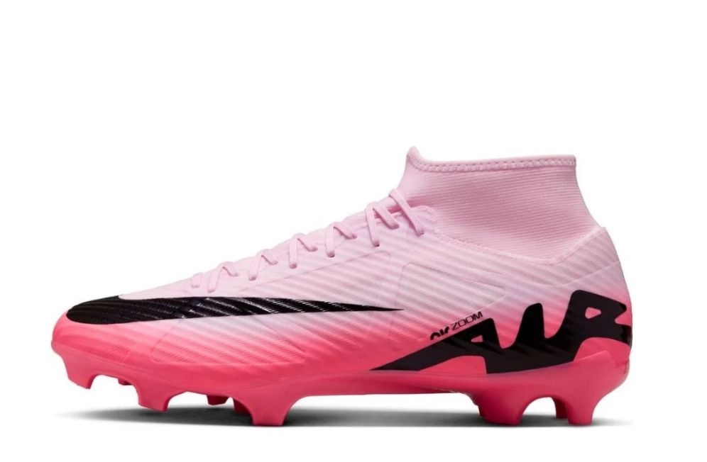 Nike Pink Cleats Size 7.5