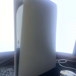 Broken Ps5 With Red Controller 