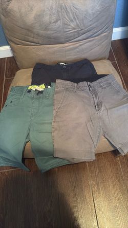 Boys shorts size 9-10