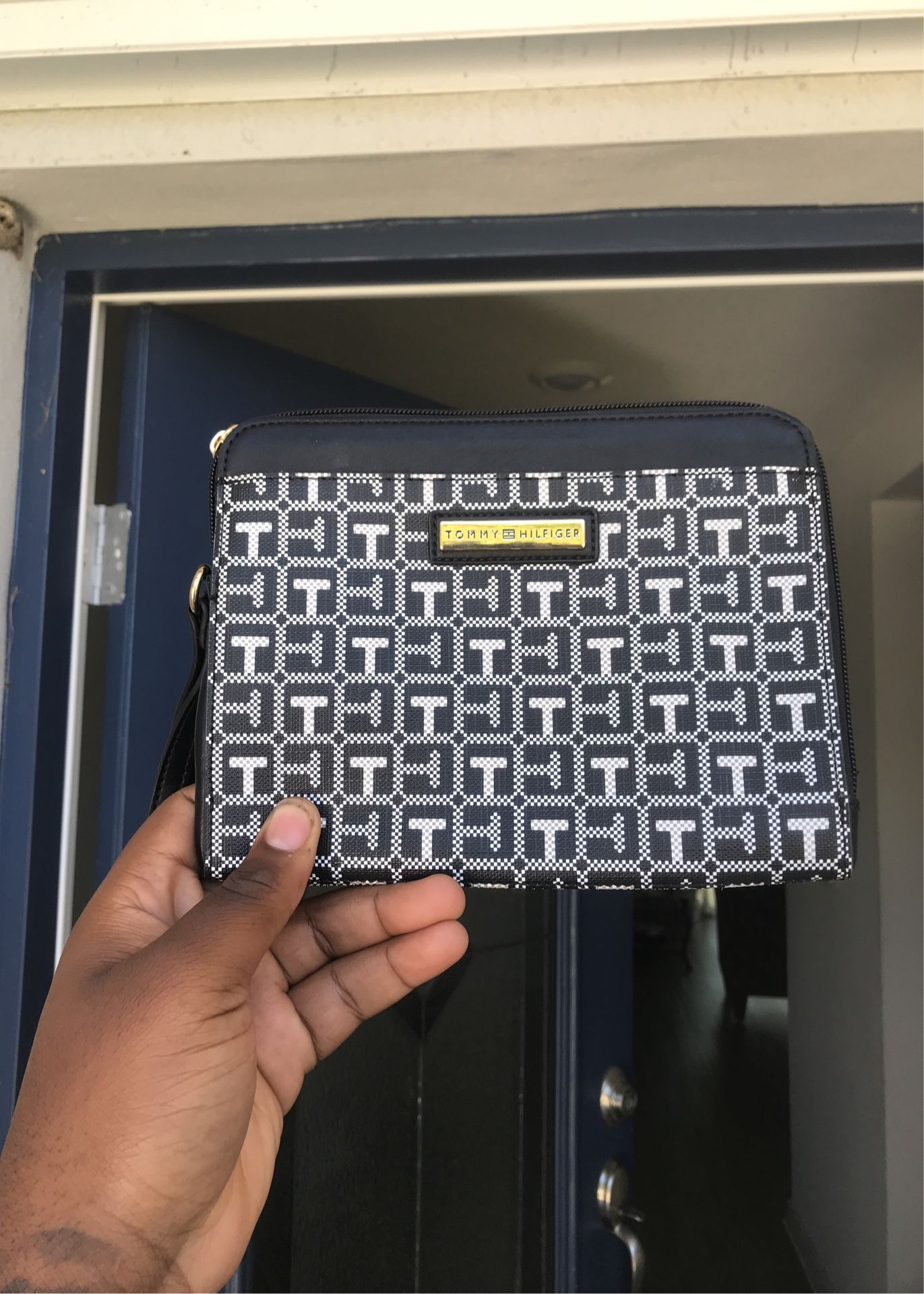 Tommy Hilfiger Purse