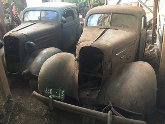 1936 Chevrolet Master Deluxe Four-Door Sedan parts , Black