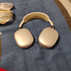 Apple Headphones 