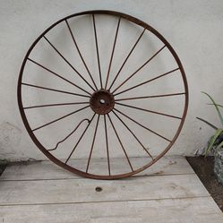 Antique Wagon Wheel