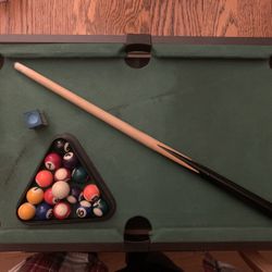 Mini Pool Table 