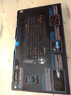 Open Box Logitech G410 Atlas Spectrum Tenkeyless Mechanical Gaming Keyboard for Sale in Brooklyn, NY - OfferUp