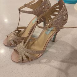 high heel shoes