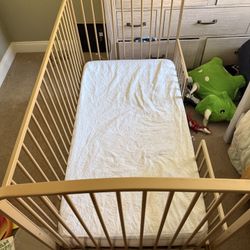 Pottery Barn - Gold Convertible Crib