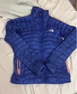 Women’s The North Face Summit Series 800 Pro size XS