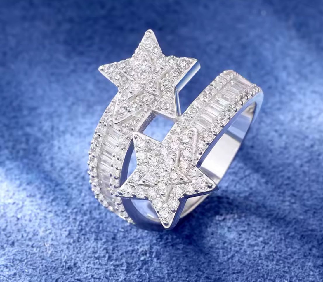 Moissanite Star ring