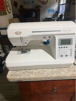 Sewing Machine Baby Lock