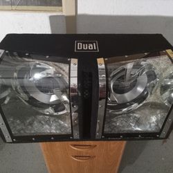 2 -12in Duel Subwoofers W/ Amp And Wiring Kit