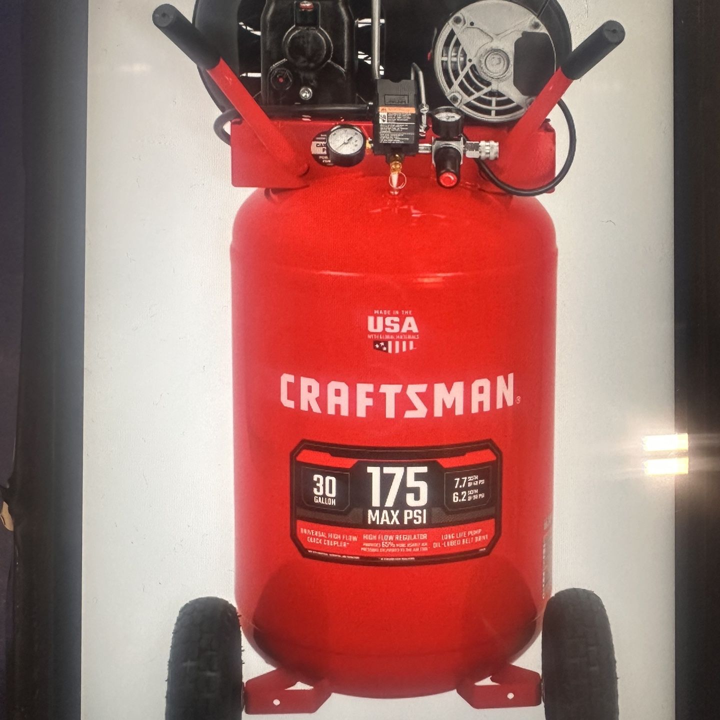 Craftsman 30- Gallons Portable 175 PSI Vertical Air Compressor 