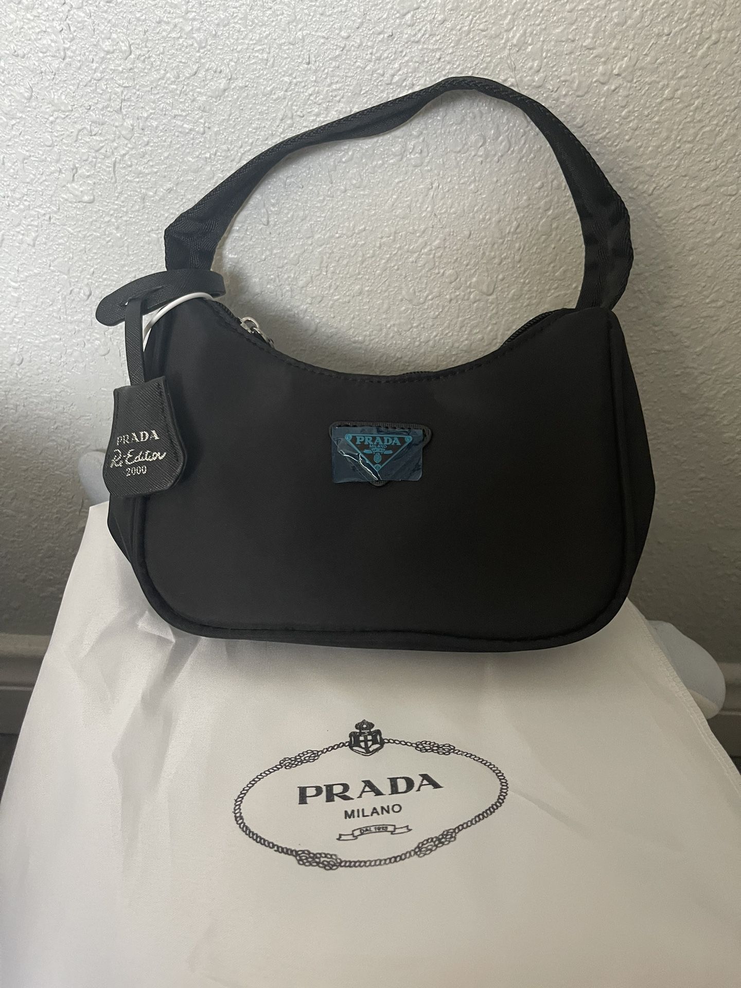 Prada Bag Re-Edition 2000