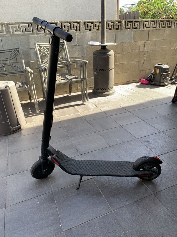 Electronic scooter es4 Segway like bird for Sale in Carson, CA OfferUp