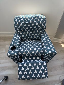 Kids Recliner Chair with Cup Holder