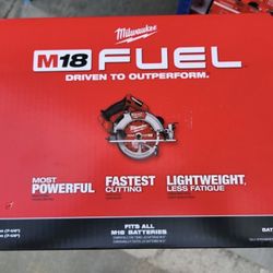 Milwaukee M18 FUEL Circular Saw 7-1/4”.  Brand NEW.  Tool Only.  NUEVO.