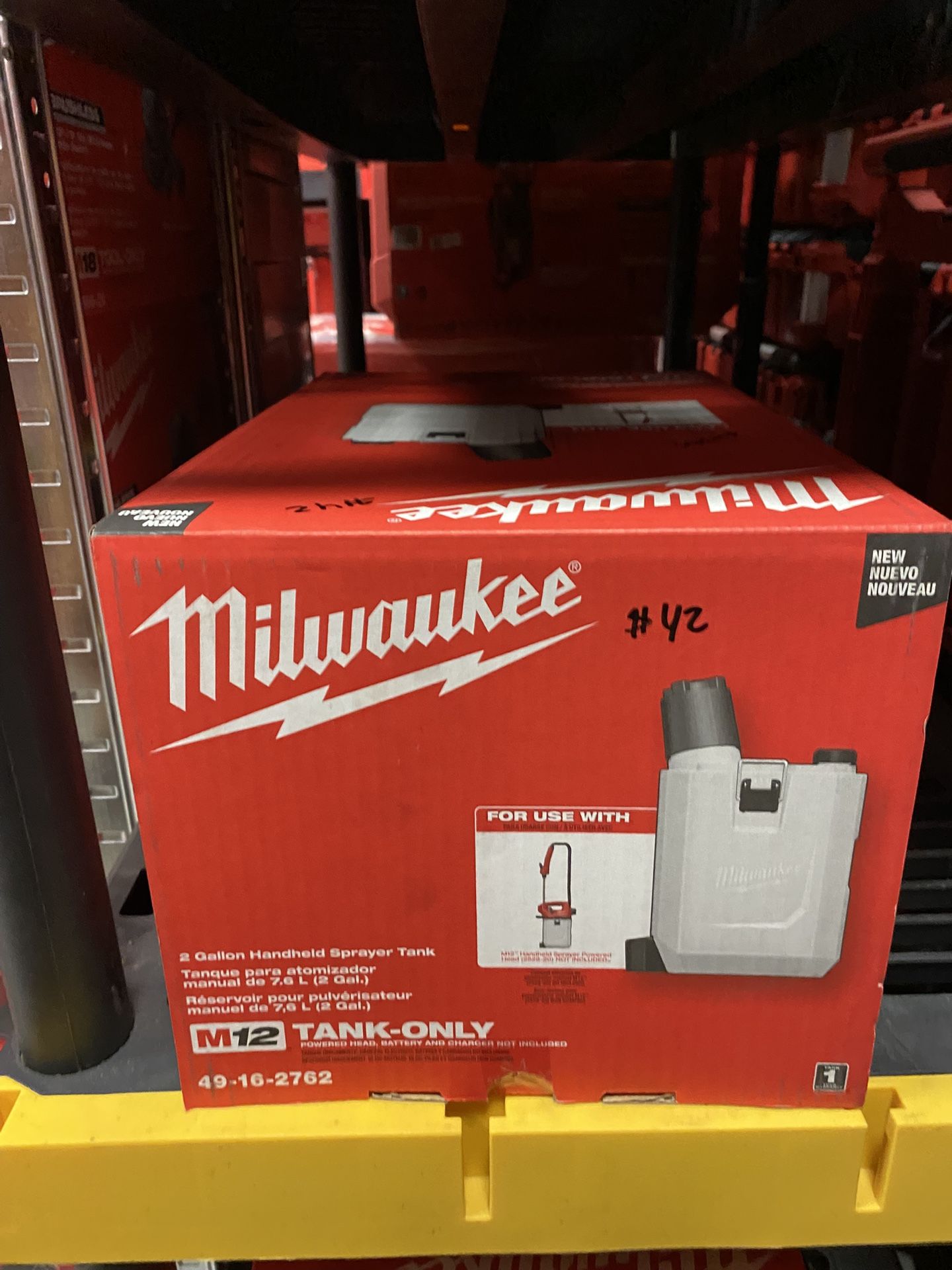 Milwaukee M12 Handheld Sprayer 2 Gal. Tank (1 Tank