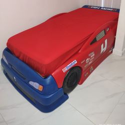 Plastic Car Bed