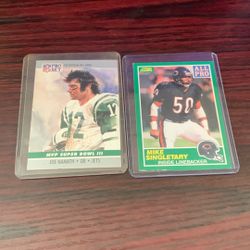 TWO NFL LEGENDS CARD!! $30 OR BEST OFFER!!!