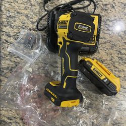 Dewalt 3-speed impact driver drill