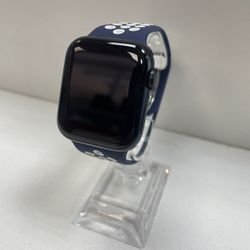 Apple Watch SE 40mm GPS Only 