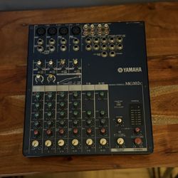 Yamaha Mg102c Mixer Great Condition 
