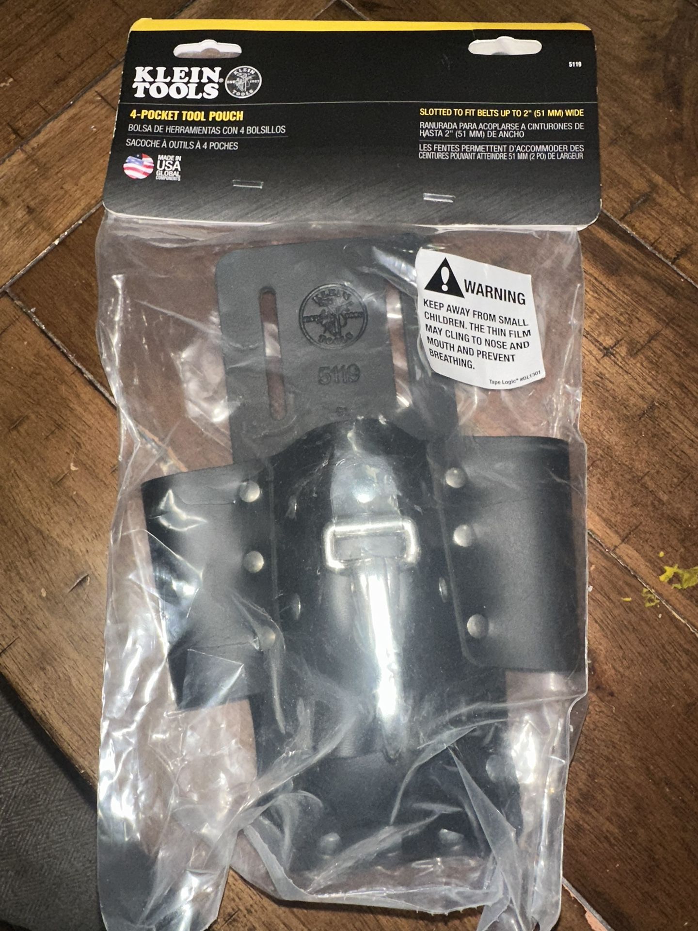 New Klein Tools 4-pocket Tool Pouch Black