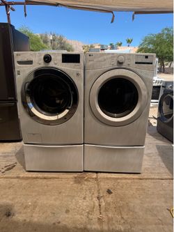 LG WASHER ANS DRYER