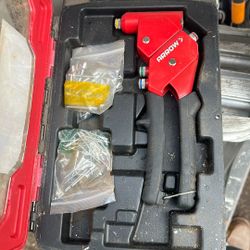 One Handed Swivel Riveter Kit