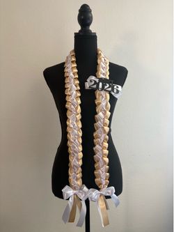 Graduation Lei