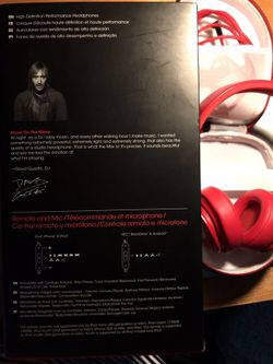 Beats Mixr Red