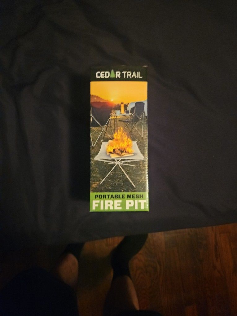 Cedar Trail Portable Mesh Fire Pit