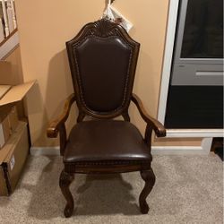 4 Chairs