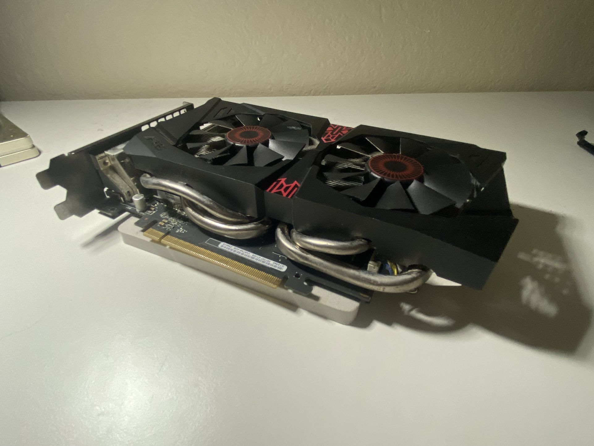 ASUS NVIDIA STRIX GeForce GTX 960 2gb DDR5