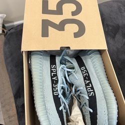 Yeezy 350 V2 Salt 10 Men