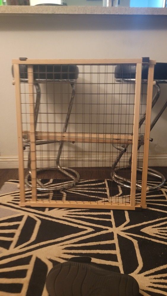 Child Or Pet Door Fence