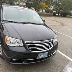 2011 Chrysler Town N Country 