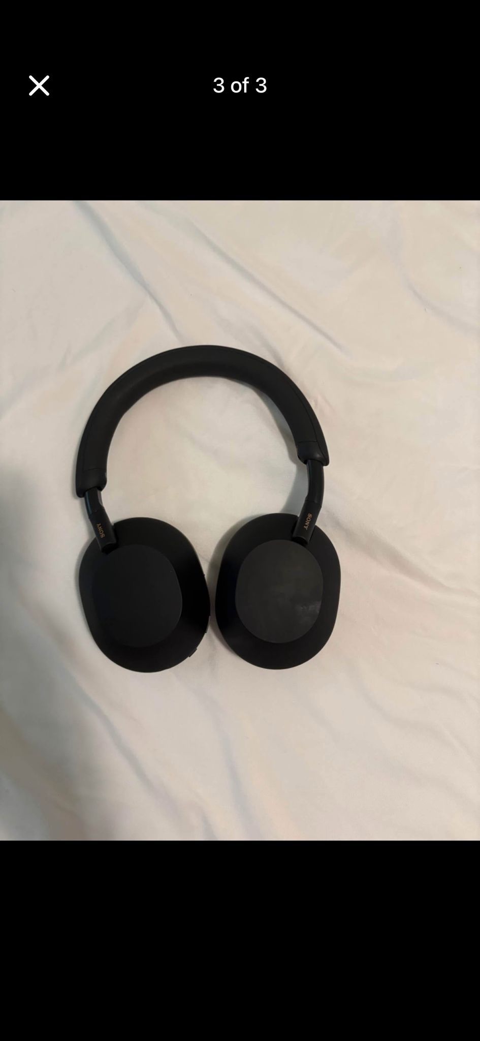 Sony XM5 Over Ear Headphones