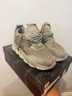 Versace chain reaction