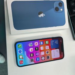 Unlocked iPhone 13 Blue 128 GB 