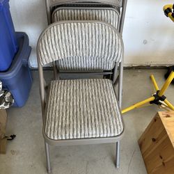 Folding Chairs (set of 6)