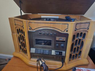 Innovative technology record player,cd,am/fm