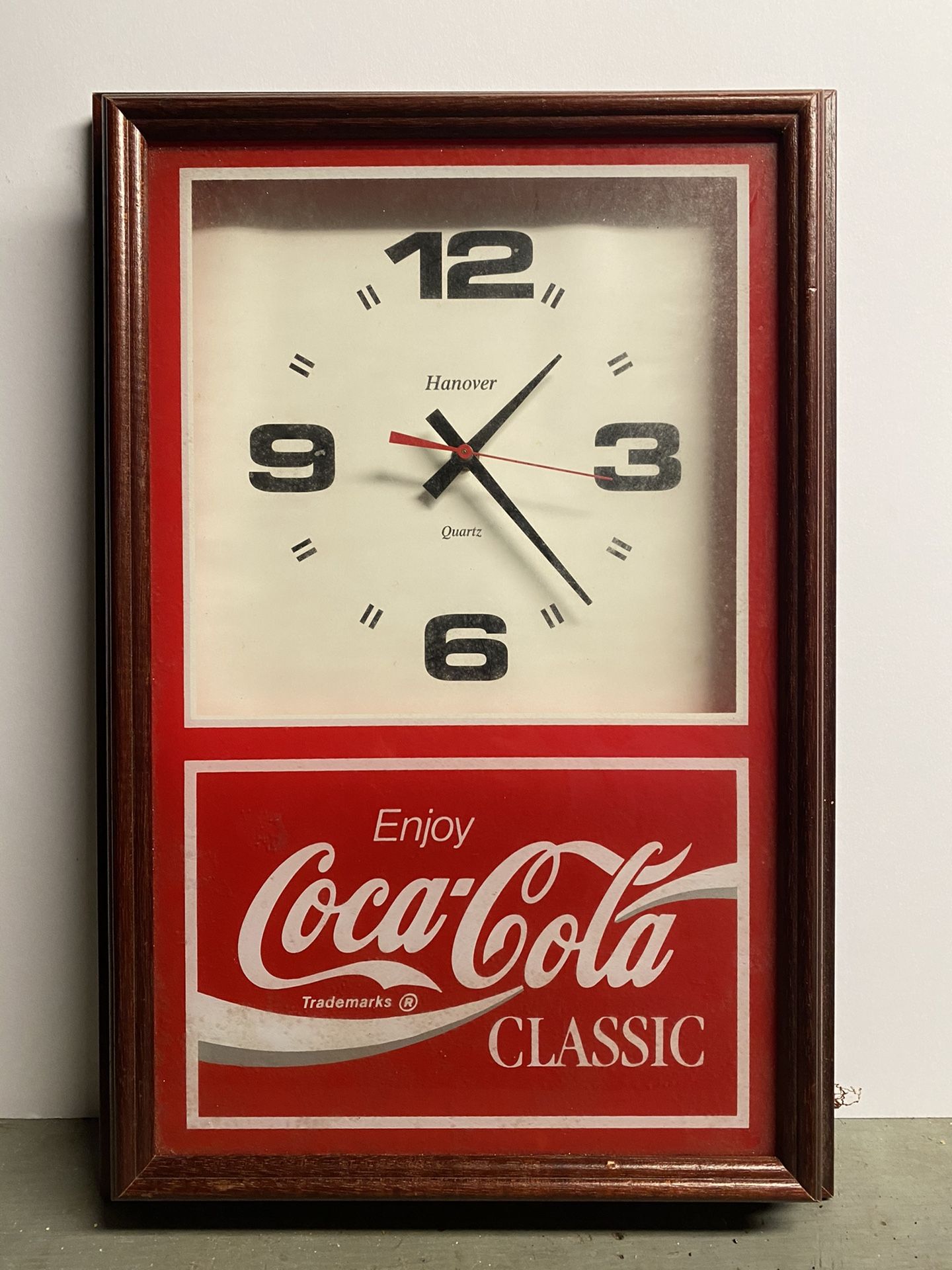 Vintage Coca Cola Clock Hanover Quartz