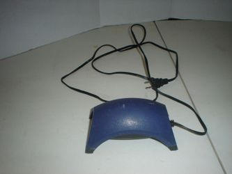 Tetra Whisper 20 Aquarium Air Pump - Blue