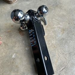 Triple Tow Hitch