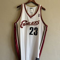 Reebok LeBron James, Cleveland Cavs jersey