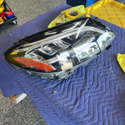 OEM Mercedes 19-2021 C-CLASS C300 C350 W205 Full LED Right Headlight