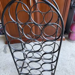 Wine rack holder for 17 bottles